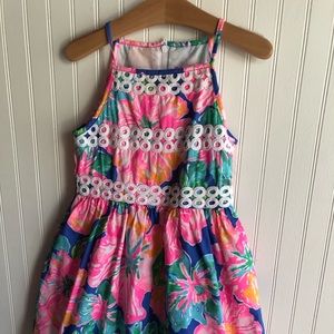 Girls dress